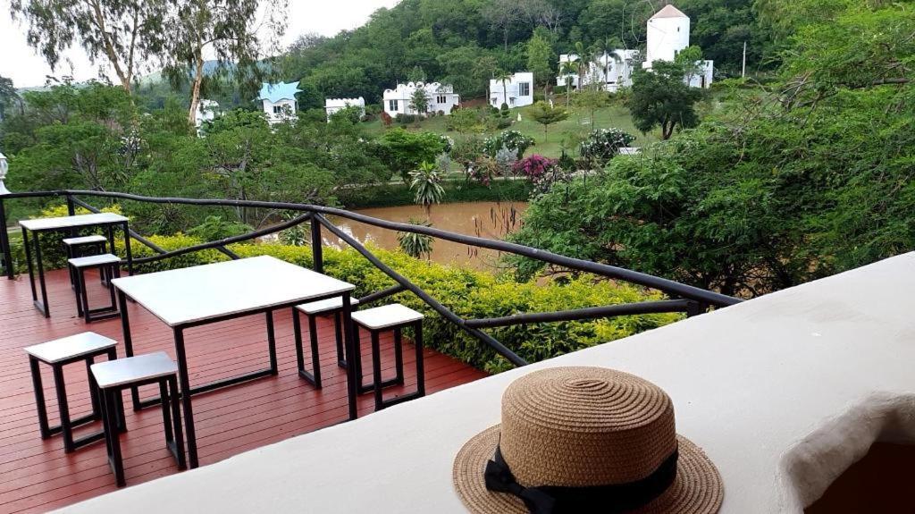 The Buda Resort Muaklek Muak Lek Kültér fotó