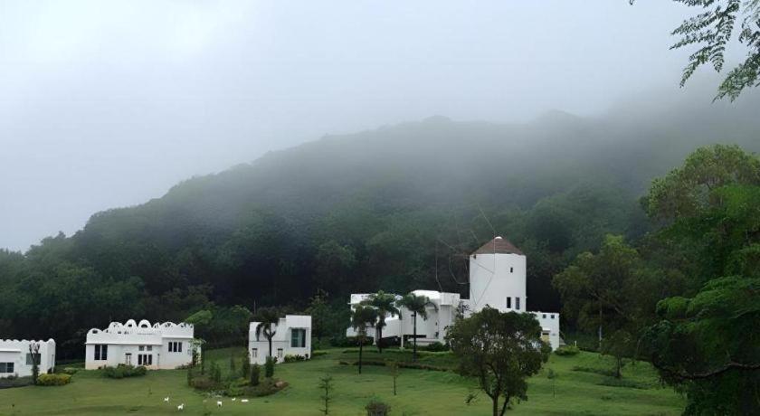 The Buda Resort Muaklek Muak Lek Kültér fotó