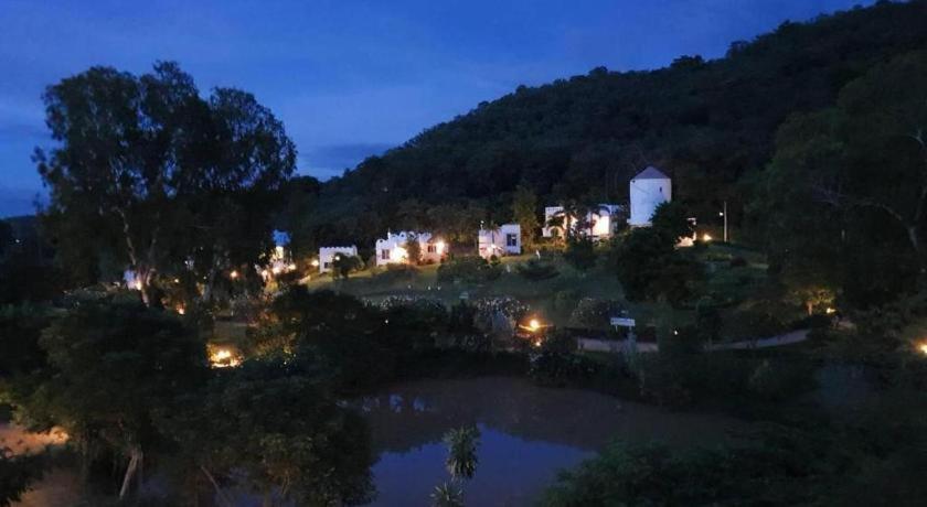 The Buda Resort Muaklek Muak Lek Kültér fotó